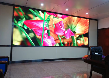 Çin İnce P4mm Yüksek Çözünürlüklü LED Ekranlı Video Duvar, Kapalı LED Konser Video Duvar Tedarikçi